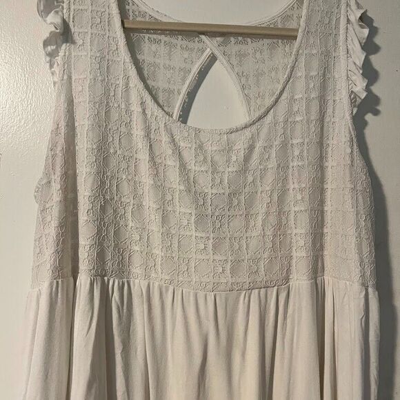 Torrid Dressy Cottagecore Casual Cream Sleeveless Lace on Chest Hi-Lo Tunic 4X - Picture 4 of 5